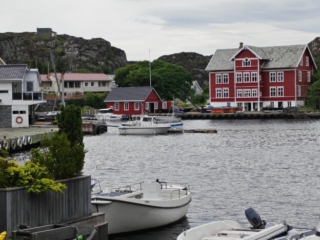 N from guest harbour